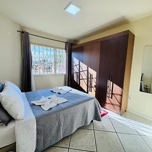 Residencial Cristina's-apartamentos De 2-3 Quartos Equipados Com Wifi Garagem-excelente Localizacao , Lages Brasil